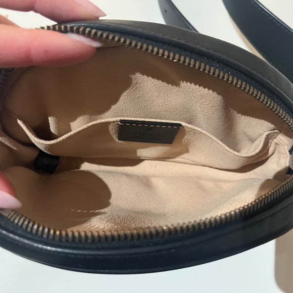 Gucci Marmont Matelasse Belt Bag - Picture 5 of 7